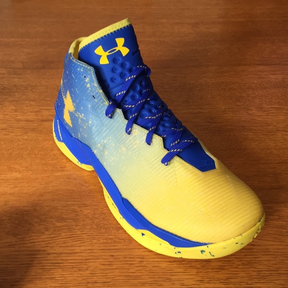Under armor Curry 2.5 Size 11 - Picture 1 of 5